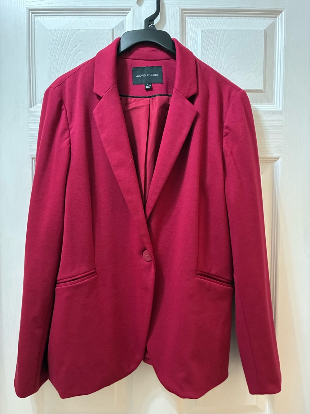 Audrey & Celine Women's Red/Rasberry Single-Button Blazer